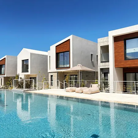 Avalon Gardens Pink&blue With Swimming Pools Sauna Restaurant Gym Villa