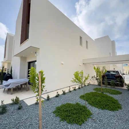 Villa Avalon Gardens Pink&blue With Swimming Pools Sauna Restaurant Gym *